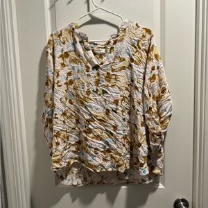 89th & Madison White V-Neck Blouse with Mustard and Aqua Floral Print